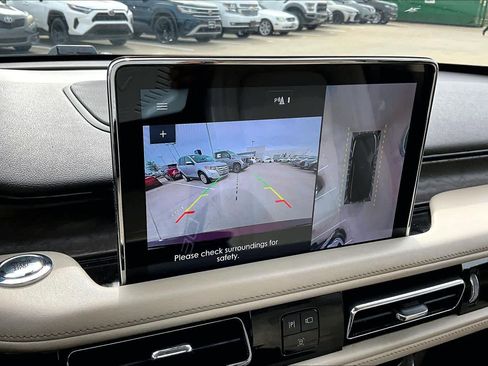 Used 2020 Lincoln Aviator Reserve image 25