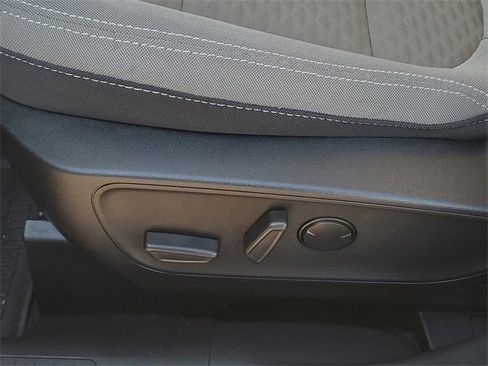 Certified 2022 Ford Escape SE w/ Convenience Package image 12