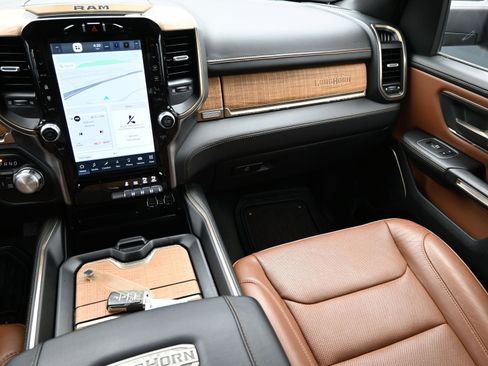 Used 2022 RAM 1500 Limited image 36