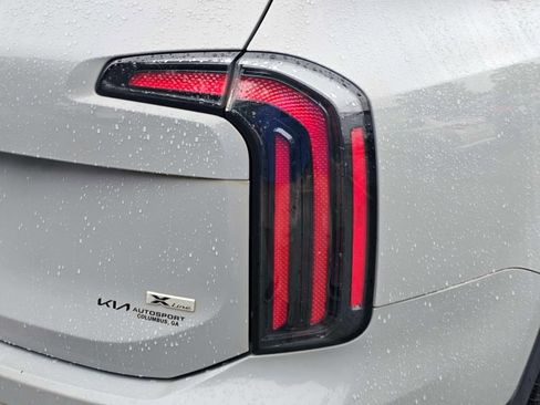 Certified 2023 Kia Telluride SX Prestige X-Line AWD/4WD image 9