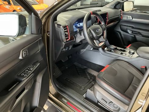 Used 2025 Ford Ranger Raptor AWD/4WD image 10