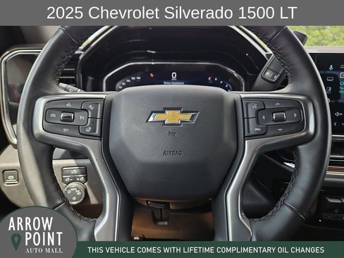 Used 2025 Chevrolet Silverado 1500 LT RWD image 27