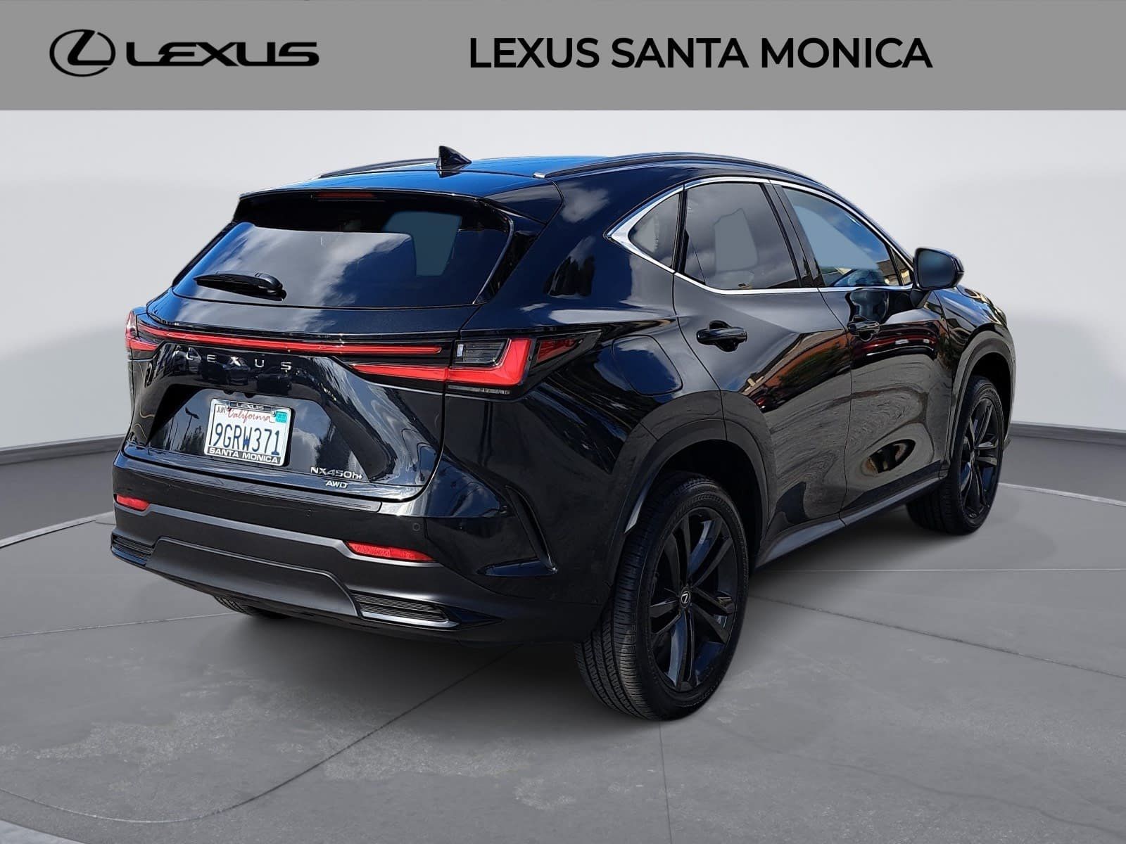 Used 2024 Lexus NX 450h+ AWD w/ Vision Package image 5