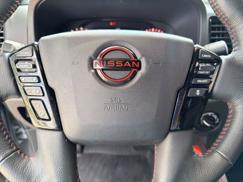 Used 2023 Nissan Frontier PRO-4X w/ Pro-4X Premium Package AWD/4WD image 17
