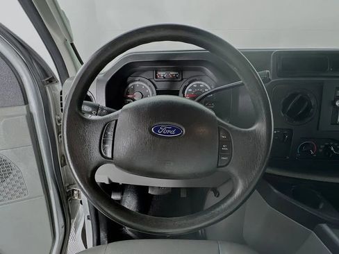 Used 2012 Ford E-150 and Econoline 150 w/ Commercial Cargo Van Pkg image 12