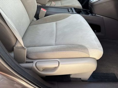 Used 2014 Honda CR-V EX image 12