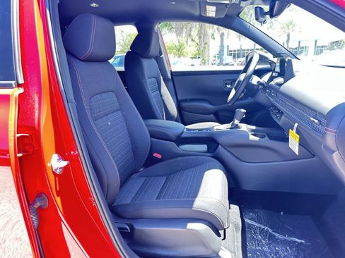 Used 2026 Honda HR-V Sport image 17