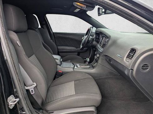 Used 2020 Dodge Charger GT w/ Blacktop Package RWD image 19