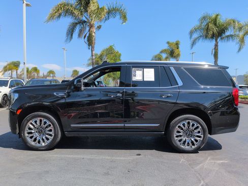Used 2024 GMC Yukon Denali Ultimate AWD/4WD image 6