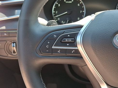 Used 2025 INFINITI QX50 Sport AWD/4WD image 22