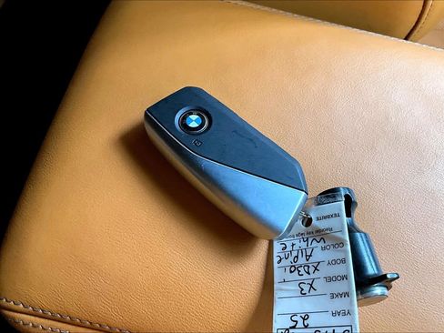 Used 2025 BMW X3 xDrive30i w/ M Sport Package image 14