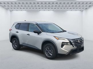 Used 2024 Nissan Rogue S 360° Tour