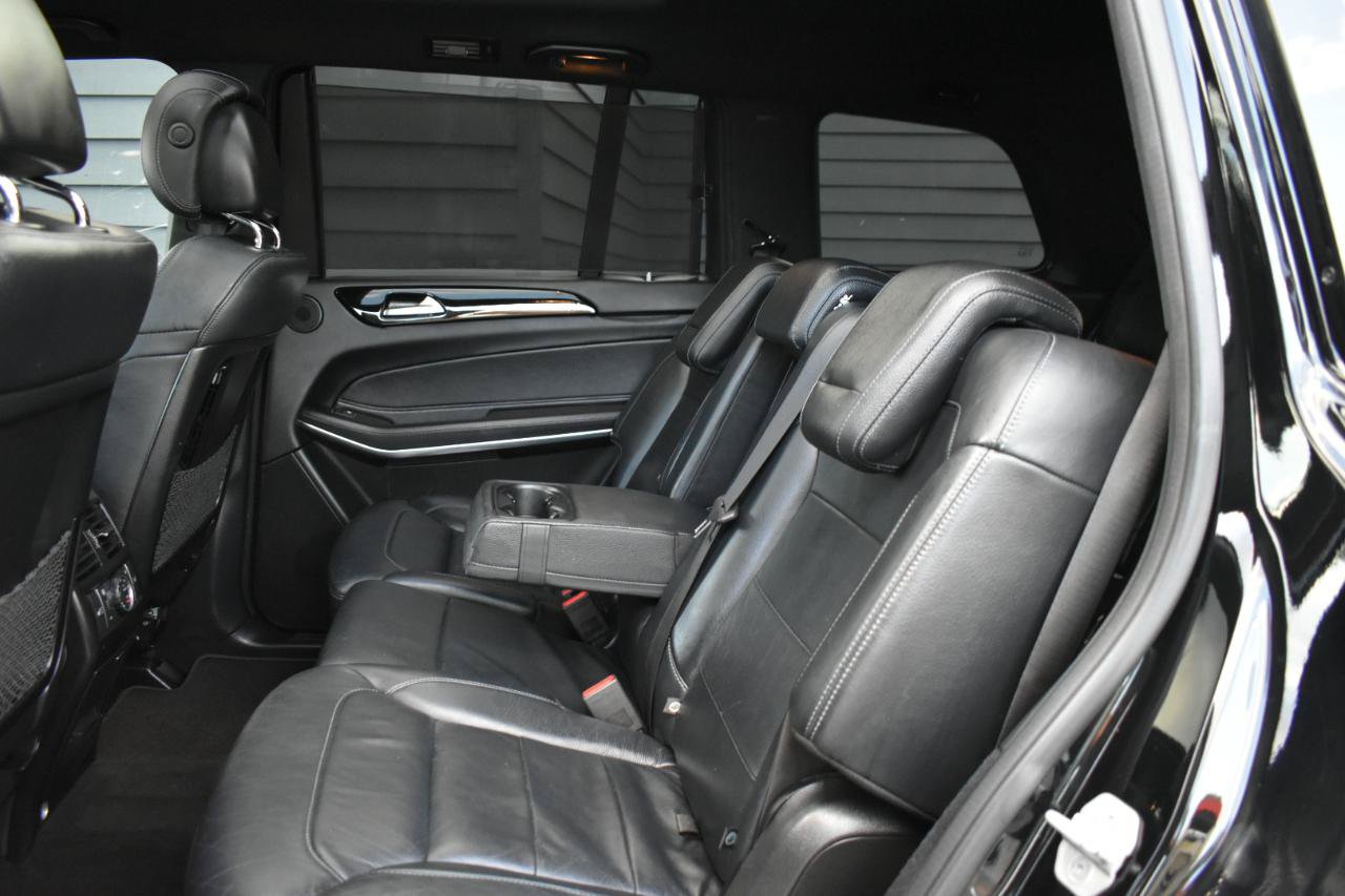 Used 2017 Mercedes-Benz GLS 550 4MATIC image 27