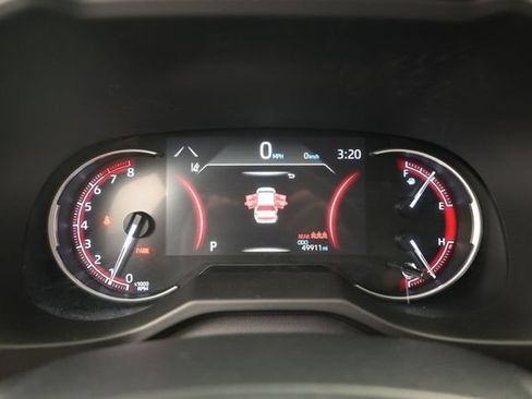 Used 2023 Toyota RAV4 LE FWD image 11