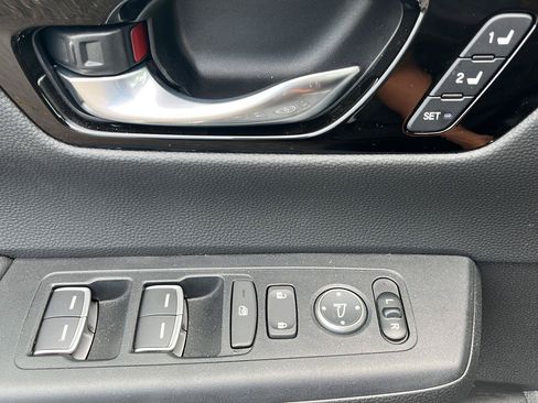 Used 2026 Honda CR-V EX-L image 7