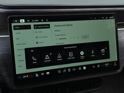 Used 2024 Rivian R1T Adventure image 35