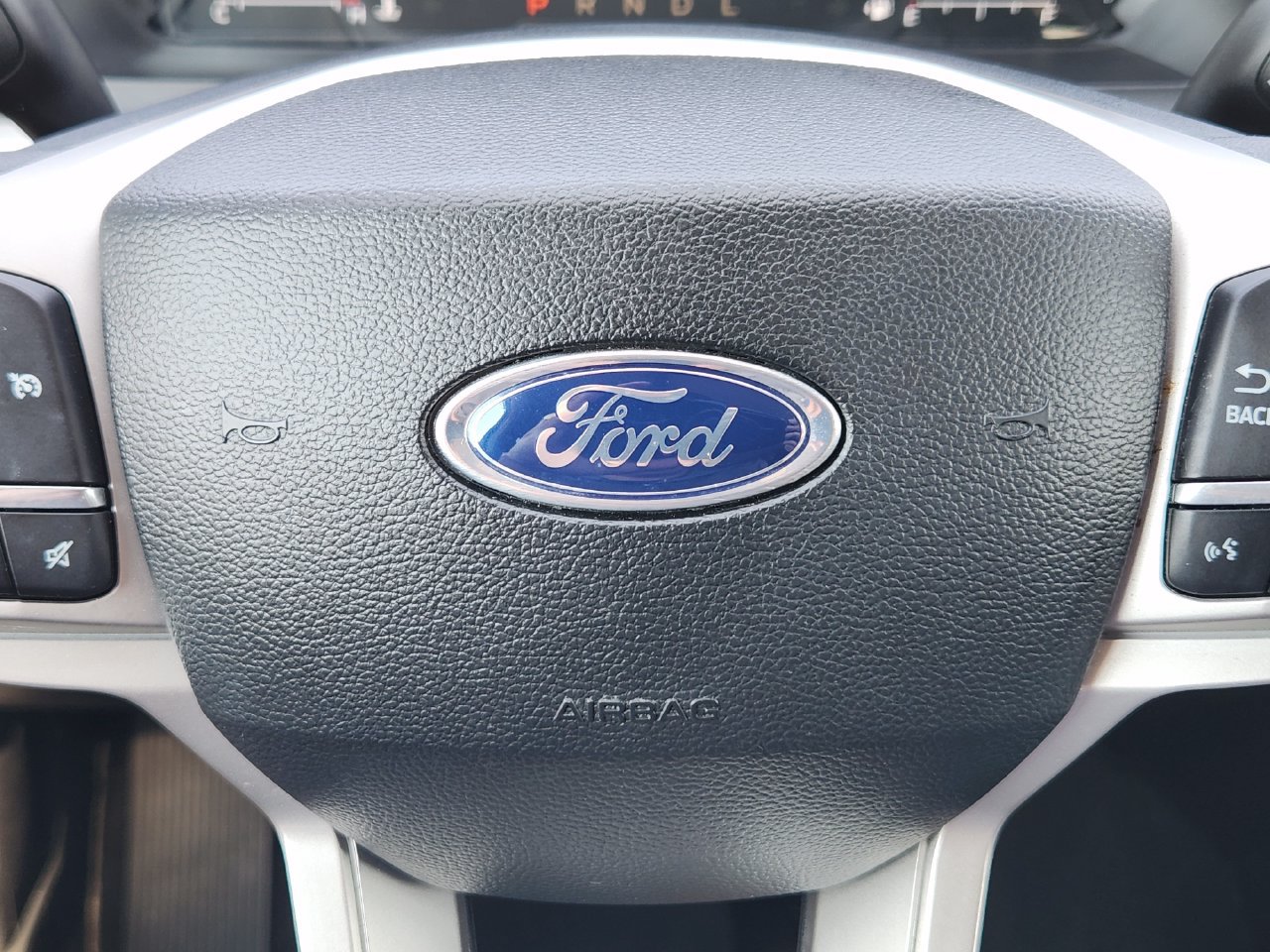 Used 2024 Ford Explorer XLT w/ Equipment Group 202A AWD/4WD image 34