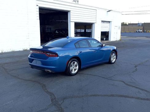 Used 2023 Dodge Charger SXT image 9