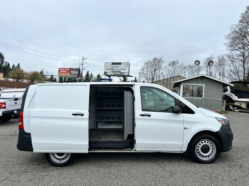 Used 2019 Mercedes-Benz Metris image 18