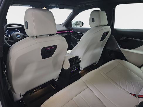 Used 2026 BMW 530i 530i w/ Premium Package image 16