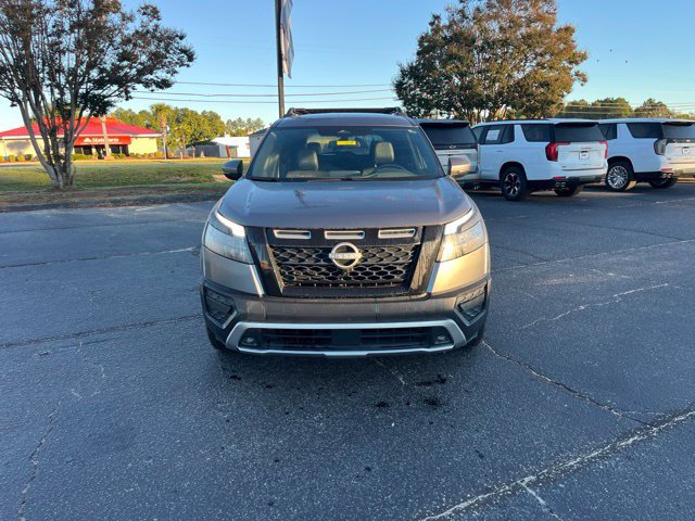 Used 2024 Nissan Pathfinder Rock Creek AWD/4WD image 32
