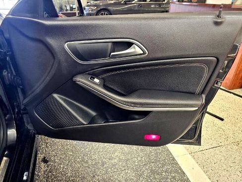 Used 2016 Mercedes-Benz CLA 250 image 25