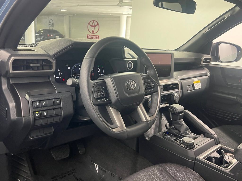 Used 2026 Toyota 4Runner SR5 AWD/4WD image 11