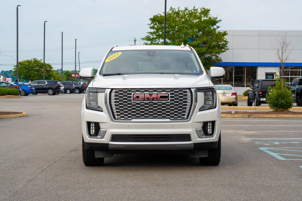 Used 2021 GMC Yukon Denali AWD/4WD image 2
