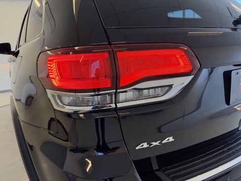 Used 2020 Jeep Grand Cherokee Limited image 53