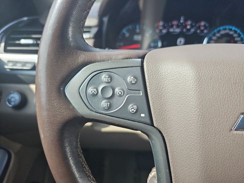 Used 2019 Chevrolet Tahoe Premier AWD/4WD image 14