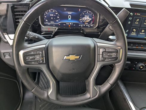 Used 2024 Chevrolet Silverado 3500 LTZ w/ LTZ Convenience Package image 15