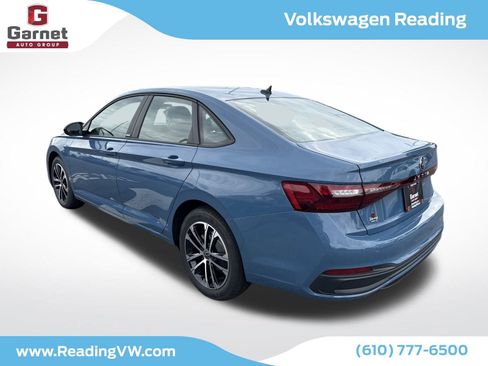 New 2025 Volkswagen Jetta Sport image 3
