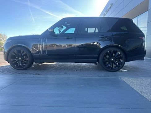 Used 2022 Land Rover Range Rover SV Autobiography Dynamic image 8