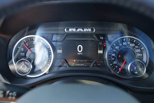 Used 2022 RAM 1500 Big Horn AWD/4WD image 30