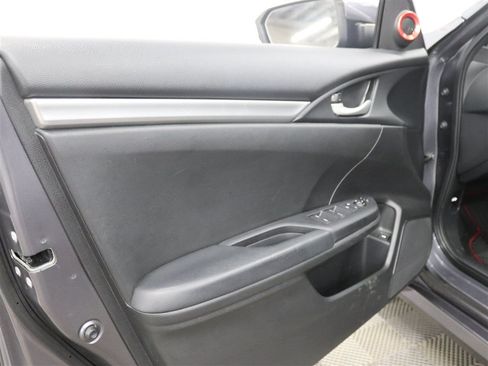 Used 2020 Honda Civic Sport image 15