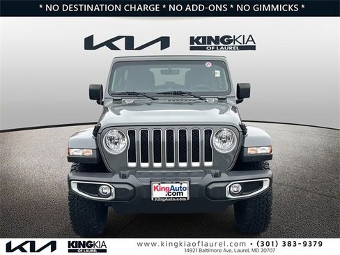 Used 2023 Jeep Wrangler Sahara image 27