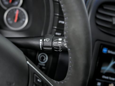 Used 2015 Chevrolet Corvette Stingray Coupe w/ 2LT Preferred Equipment Group image 31