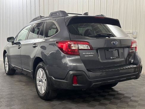 Used 2019 Subaru Outback 2.5i Premium AWD/4WD image 3