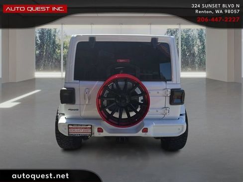 Used 2024 Jeep Wrangler High Altitude AWD/4WD image 6
