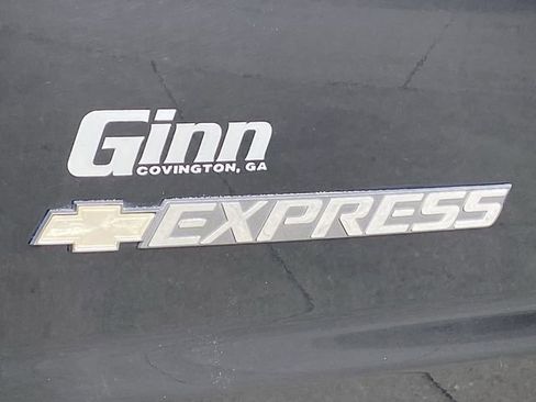 Used 2021 Chevrolet Express 2500 w/ Driver Convenience Package image 32