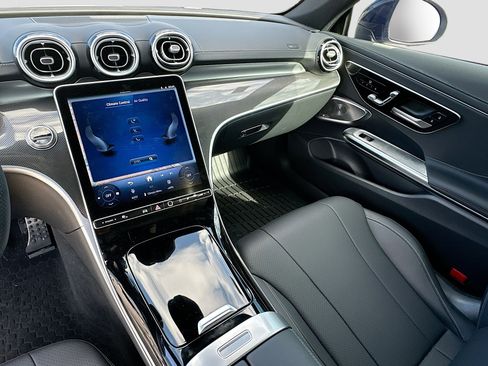 Used 2024 Mercedes-Benz CLE 450 4MATIC Coupe image 24