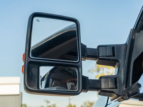 Used 2008 Ford F250 Lariat image 11