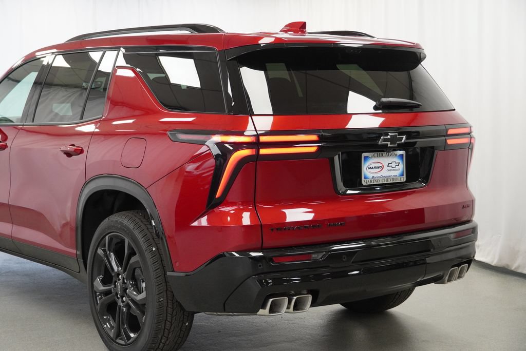 New 2027 Chevrolet Traverse RS w/ LPO, Floor Liner Package AWD/4WD image 39