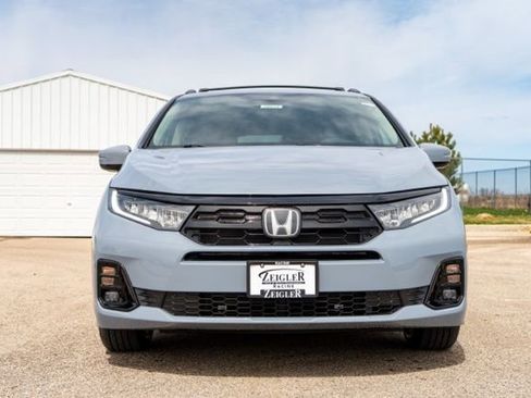 New 2026 Honda Odyssey Elite image 2