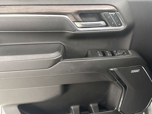 Used 2024 Chevrolet Silverado 1500 LTZ image 11