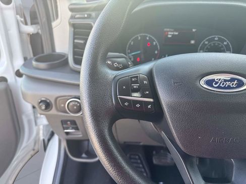 Used 2023 Ford Transit 350 XLT image 26