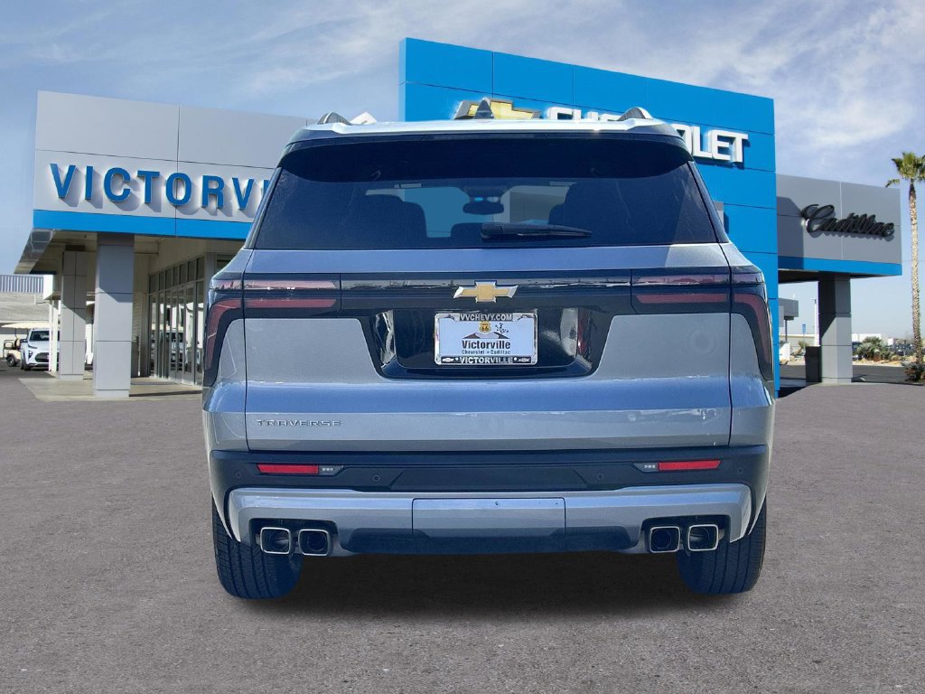 Certified 2026 Chevrolet Traverse LT FWD image 5