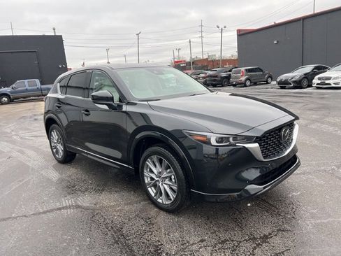 New 2025 MAZDA CX-5 AWD 2.5 S w/ Premium Plus Pkg image 1