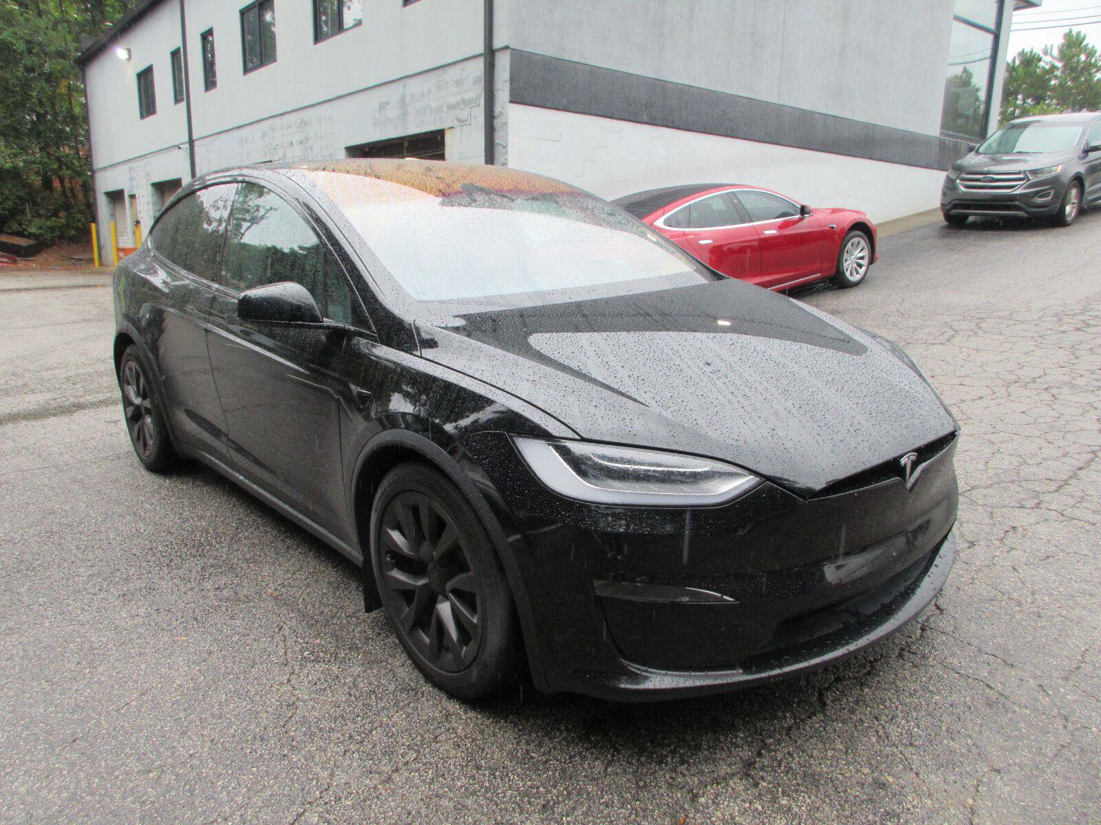 Used 2023 Tesla Model X AWD/4WD image 3