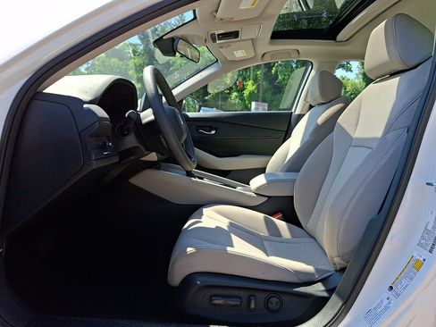 Used 2024 Honda Accord EX image 13